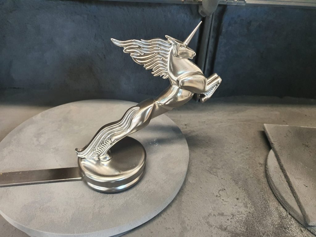 Lockwood & Co Car Hood Ornament